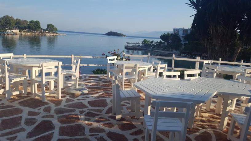 Nova Hotel Ksamil Buitenkant foto