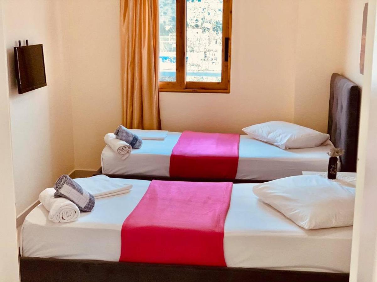 Nova Hotel Ksamil Buitenkant foto